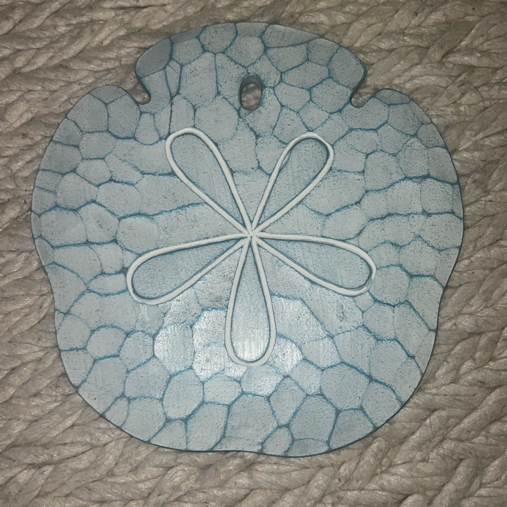 SEASHELL DECOR